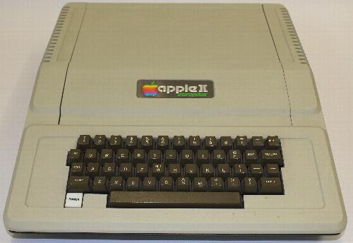 Apple II Europlus front view